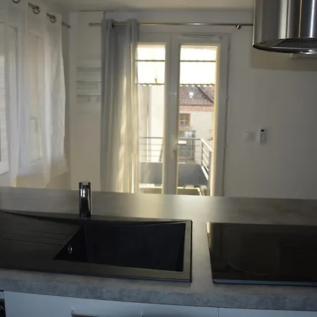 4 Personnes * Sainte-Florine