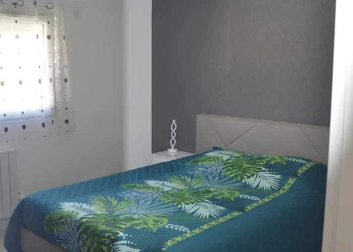 펜션 4 Personnes Sainte-Florine