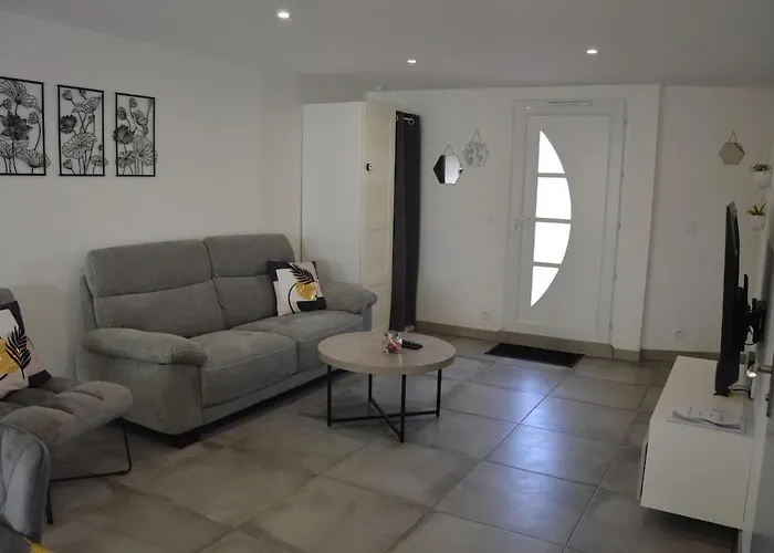 4 Personnes 펜션 Sainte-Florine